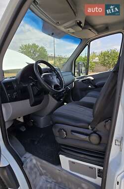 Грузовой фургон Mercedes-Benz Sprinter 2013 в 