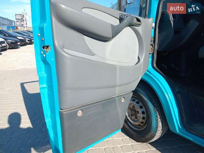 Мікроавтобус Mercedes-Benz Sprinter 2004 в Львові фото 8 Мікроавтобус Mercedes-Benz Sprinter 2004 в Львові
