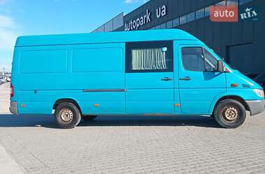 Микроавтобус Mercedes-Benz Sprinter 2004 в 