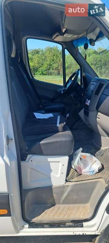 Грузопассажирский фургон Mercedes-Benz Sprinter 2017 в Кельменцах фото 12 Грузопассажирский фургон Mercedes-Benz Sprinter 2017 в Кельменцах