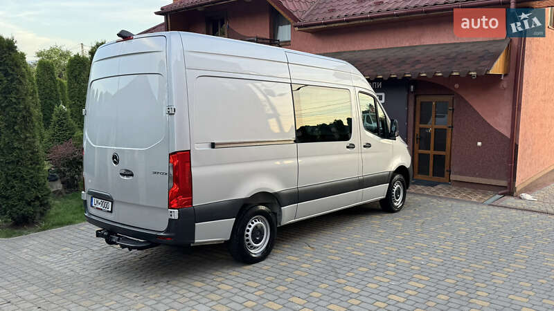 Грузовой фургон Mercedes-Benz Sprinter 2022 в Сваляве фото 15 Грузовой фургон Mercedes-Benz Sprinter 2022 в Сваляве
