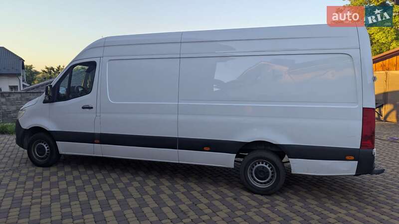 Вантажний фургон Mercedes-Benz Sprinter 2021 в Рівному