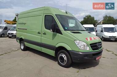 Вантажний фургон Mercedes-Benz Sprinter 2011 в Рівному