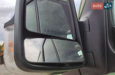 Грузовой фургон Mercedes-Benz Sprinter 2011 в 