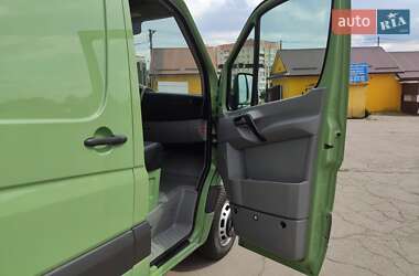 Грузовой фургон Mercedes-Benz Sprinter 2011 в 