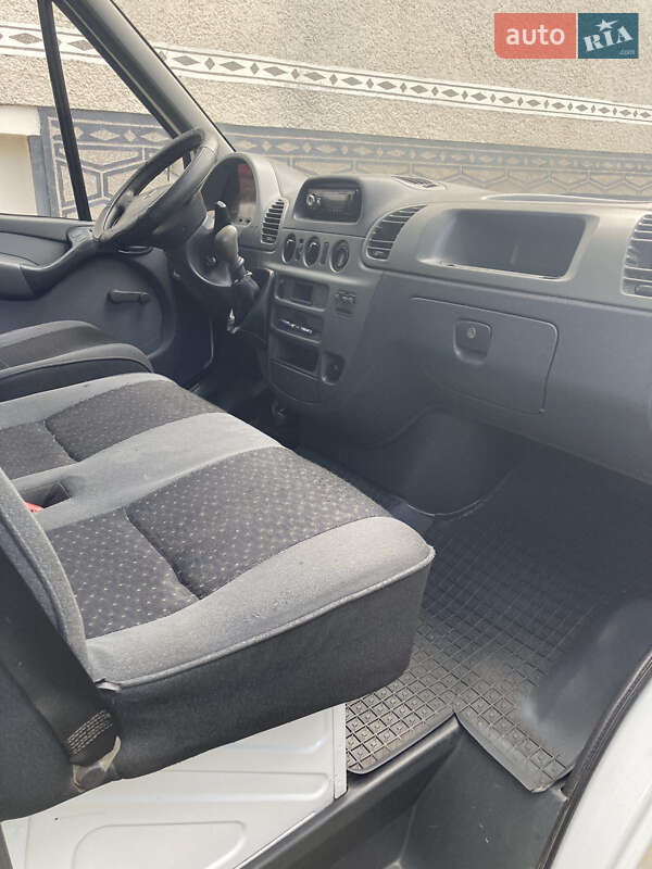 Мікроавтобус Mercedes-Benz Sprinter 2002 в Ужгороді