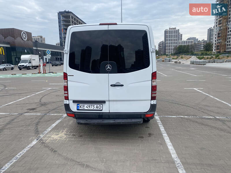 Вантажний фургон Mercedes-Benz Sprinter 2011 в Києві