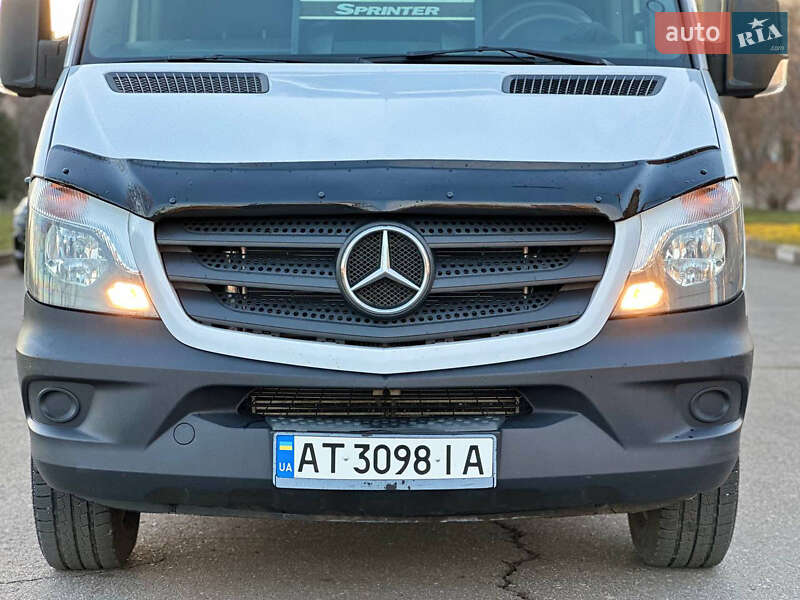 Мікроавтобус Mercedes-Benz Sprinter 2017 в Івано-Франківську фото 5 Мікроавтобус Mercedes-Benz Sprinter 2017 в Івано-Франківську