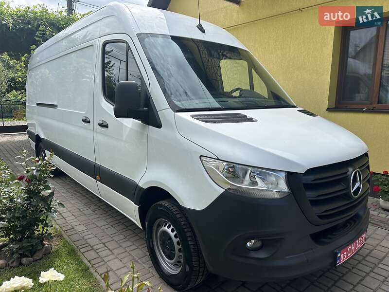 Mercedes-Benz Sprinter 2021