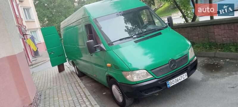 Mercedes-Benz Sprinter 2003