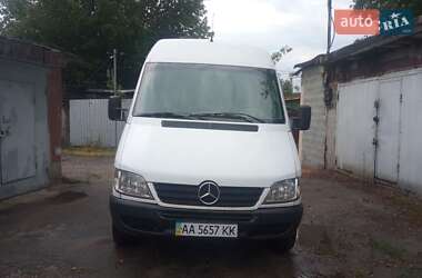 Грузовой фургон Mercedes-Benz Sprinter 2003 в Киеве
