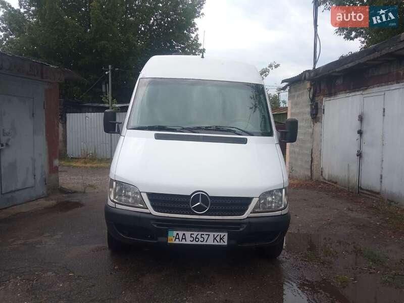 Mercedes-Benz Sprinter 2003