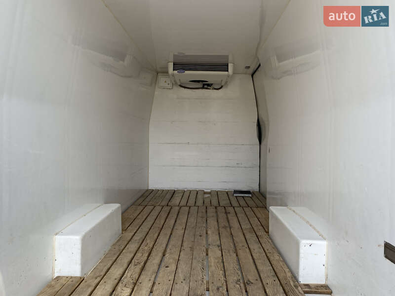 Вантажний фургон Mercedes-Benz Sprinter 2012 в Миронівці