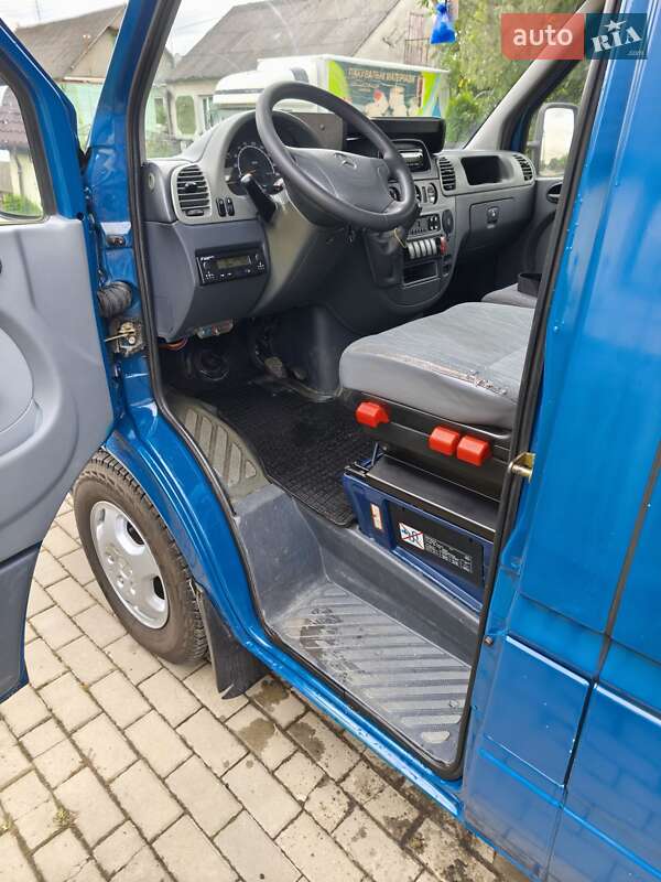 Микроавтобус Mercedes-Benz Sprinter 2003 в Луцке