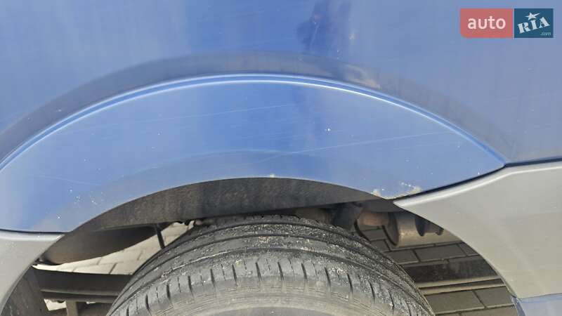 Вантажопасажирський фургон Mercedes-Benz Sprinter 2012 в Рівному