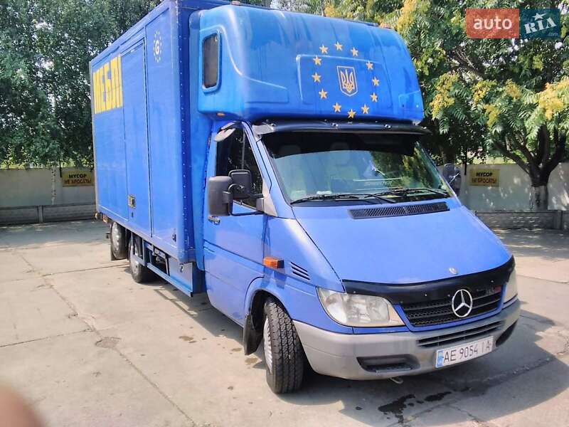 Mercedes-Benz Sprinter 2003