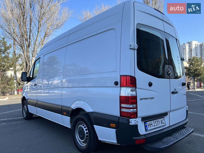Грузовой фургон Mercedes-Benz Sprinter 2016 в Одессе фото 8 Грузовой фургон Mercedes-Benz Sprinter 2016 в Одессе