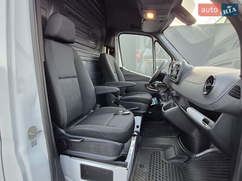 Грузовой фургон Mercedes-Benz Sprinter 2019 в Одессе фото 50 Грузовой фургон Mercedes-Benz Sprinter 2019 в Одессе