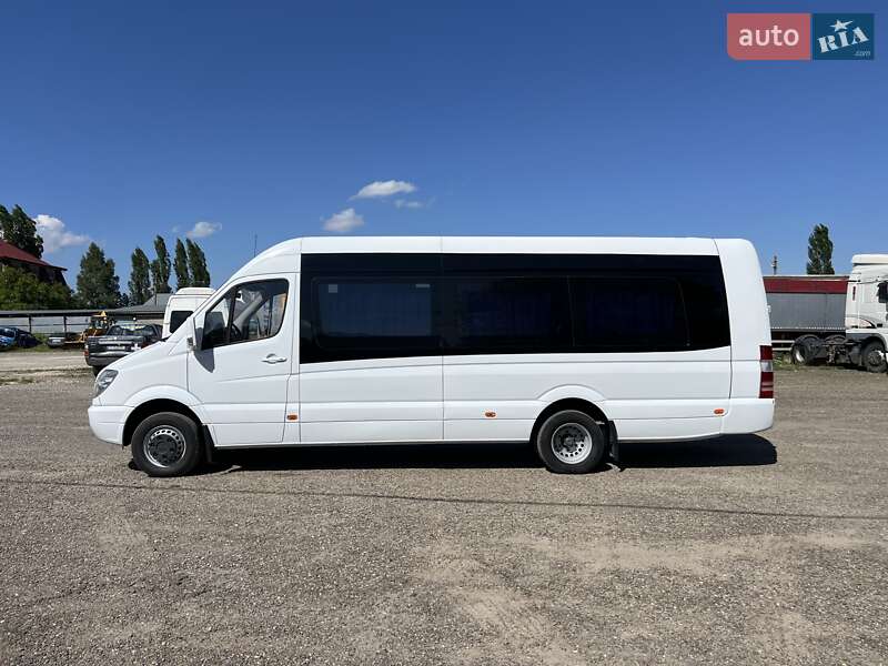 Mercedes-Benz Sprinter 2013