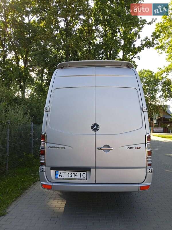 Туристический / Междугородний автобус Mercedes-Benz Sprinter 2010 в Ивано-Франковске