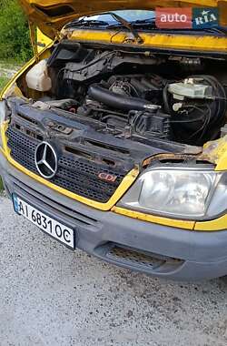Вантажний фургон Mercedes-Benz Sprinter 2004 в  фото 15 Вантажний фургон Mercedes-Benz Sprinter 2004 в