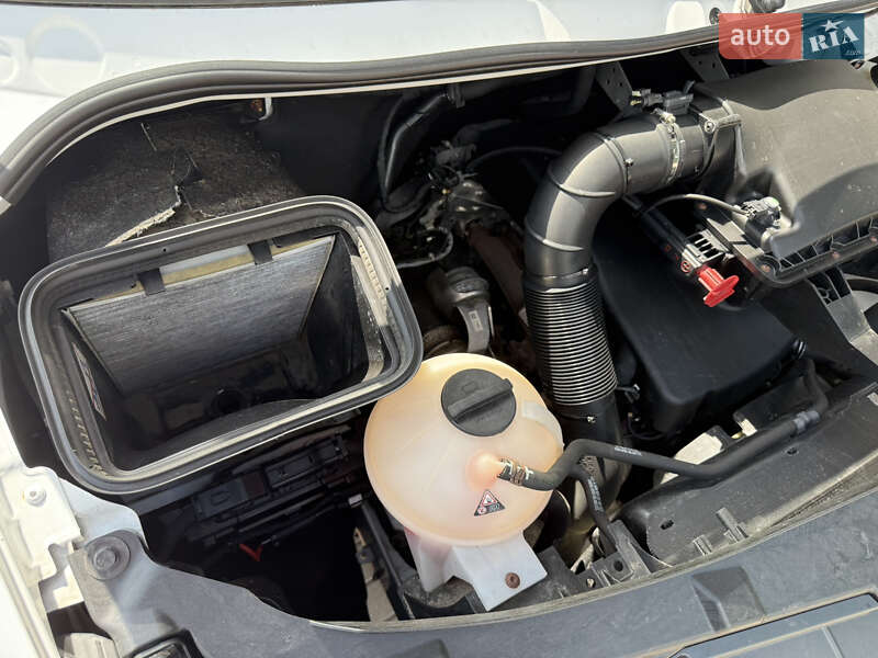 Вантажний фургон Mercedes-Benz Sprinter 2016 в Вінниці