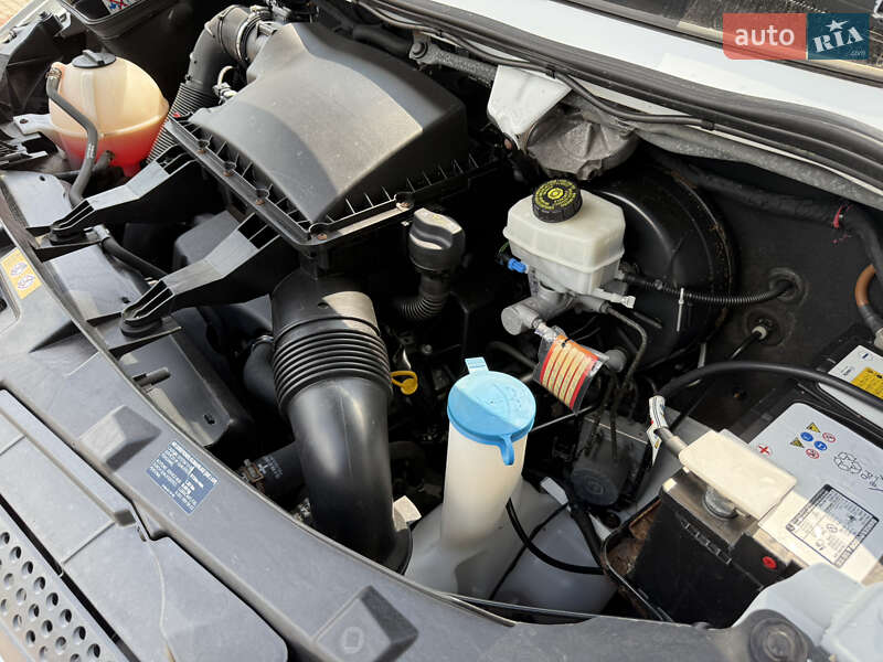 Вантажний фургон Mercedes-Benz Sprinter 2016 в Вінниці