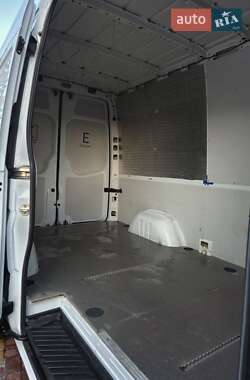 Грузовой фургон Mercedes-Benz Sprinter 2016 в  фото 28 Грузовой фургон Mercedes-Benz Sprinter 2016 в