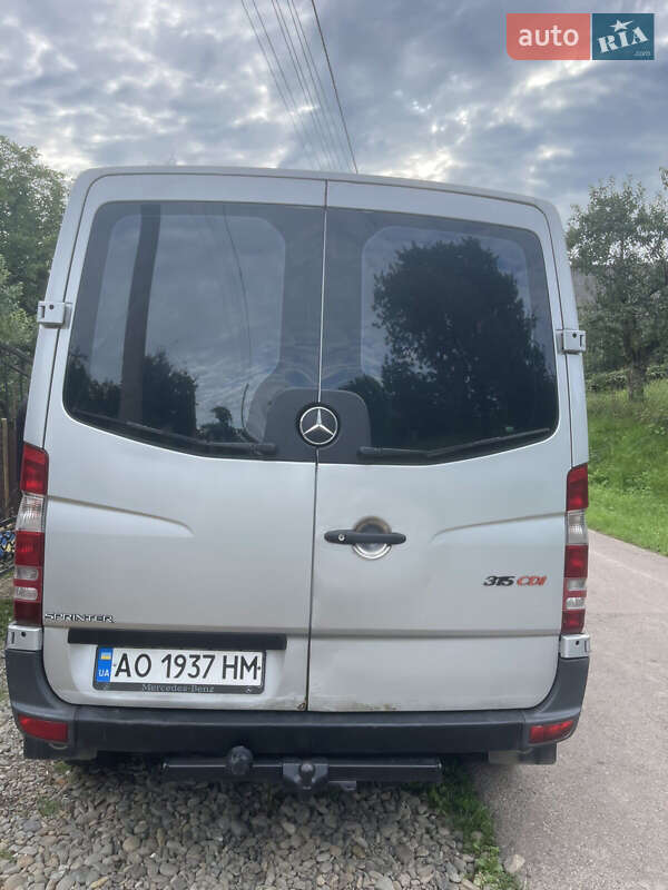 Мікроавтобус Mercedes-Benz Sprinter 2006 в Ужгороді фото 4 Мікроавтобус Mercedes-Benz Sprinter 2006 в Ужгороді