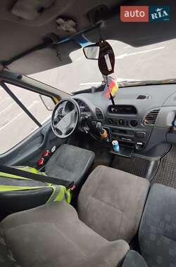 Минивэн Mercedes-Benz Sprinter 2005 в 