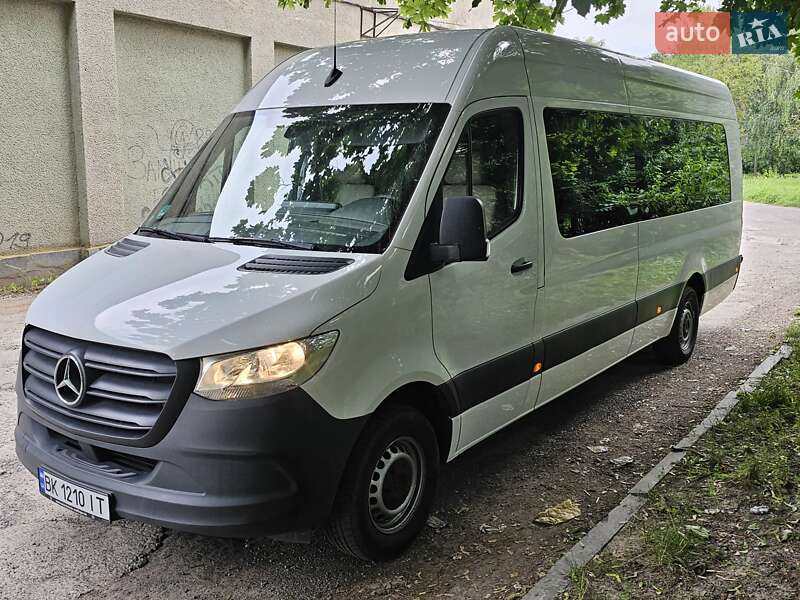 Mercedes-Benz Sprinter 2022