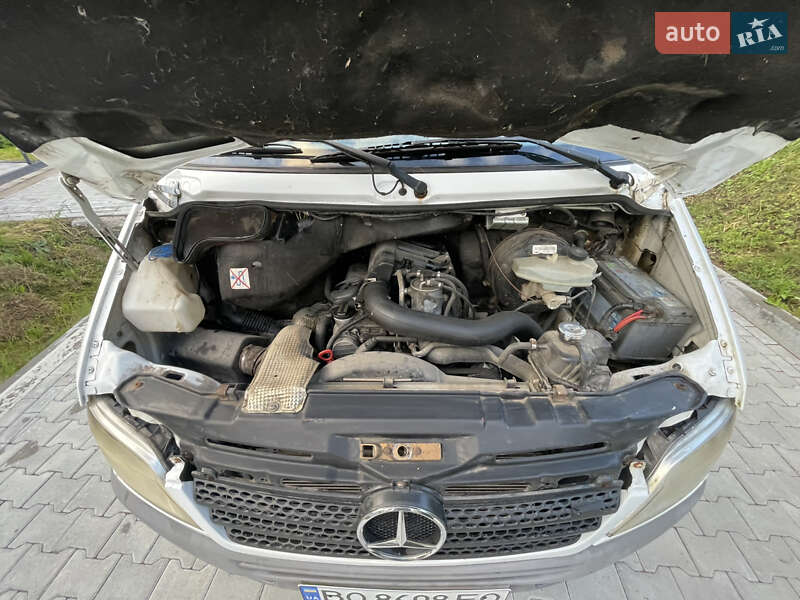 Грузопассажирский фургон Mercedes-Benz Sprinter 2005 в Дрогобыче