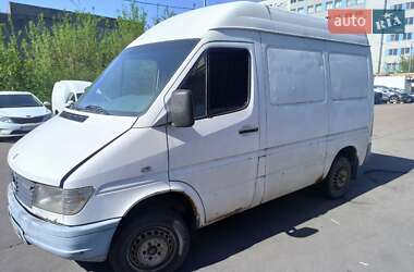 Грузовой фургон Mercedes-Benz Sprinter 1998 в Киеве