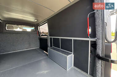 Грузовой фургон Mercedes-Benz Sprinter 2016 в  фото 22 Грузовой фургон Mercedes-Benz Sprinter 2016 в