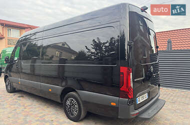 Грузовой фургон Mercedes-Benz Sprinter 2022 в 