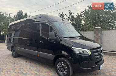 Грузовой фургон Mercedes-Benz Sprinter 2022 в 
