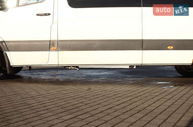 Дом на колесах Mercedes-Benz Sprinter 2007 в 