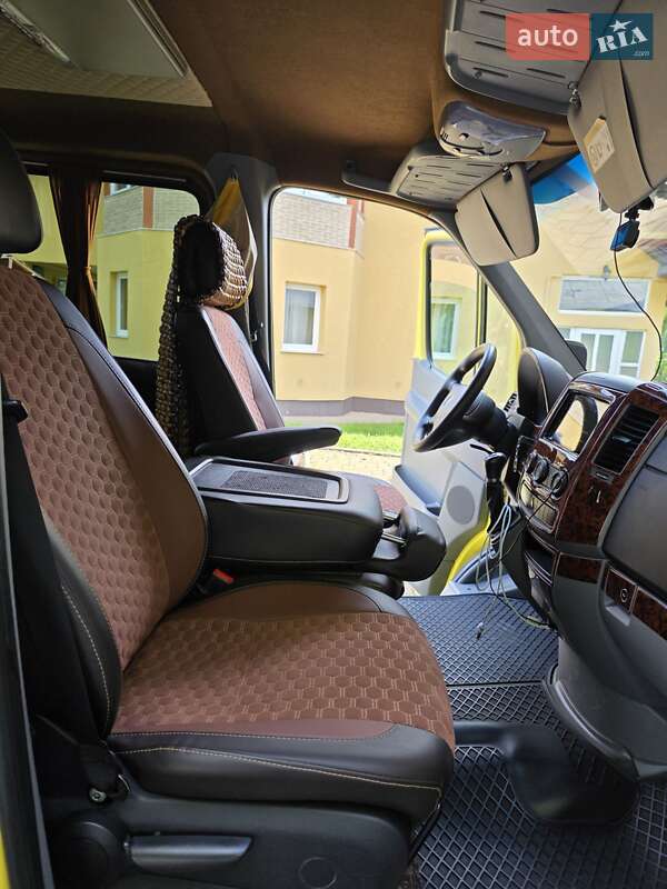 Мікроавтобус Mercedes-Benz Sprinter 2015 в Чернівцях