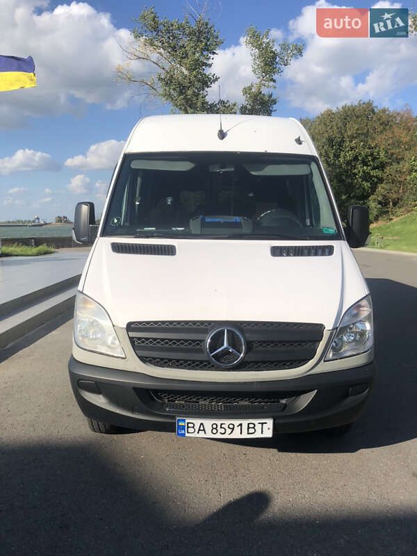 Туристичний / Міжміський автобус Mercedes-Benz Sprinter 2012 в Світловодську
