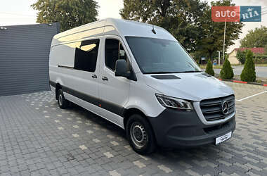 Грузопассажирский фургон Mercedes-Benz Sprinter 2019 в 