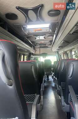 Туристический / Междугородний автобус Mercedes-Benz Sprinter 2011 в Ровно