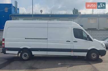Грузовой фургон Mercedes-Benz Sprinter 2007 в 