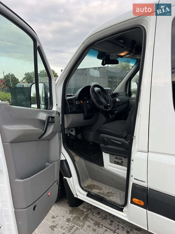 Микроавтобус Mercedes-Benz Sprinter 2016 в Косове