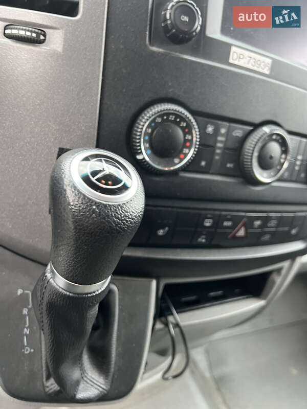 Микроавтобус Mercedes-Benz Sprinter 2016 в Косове