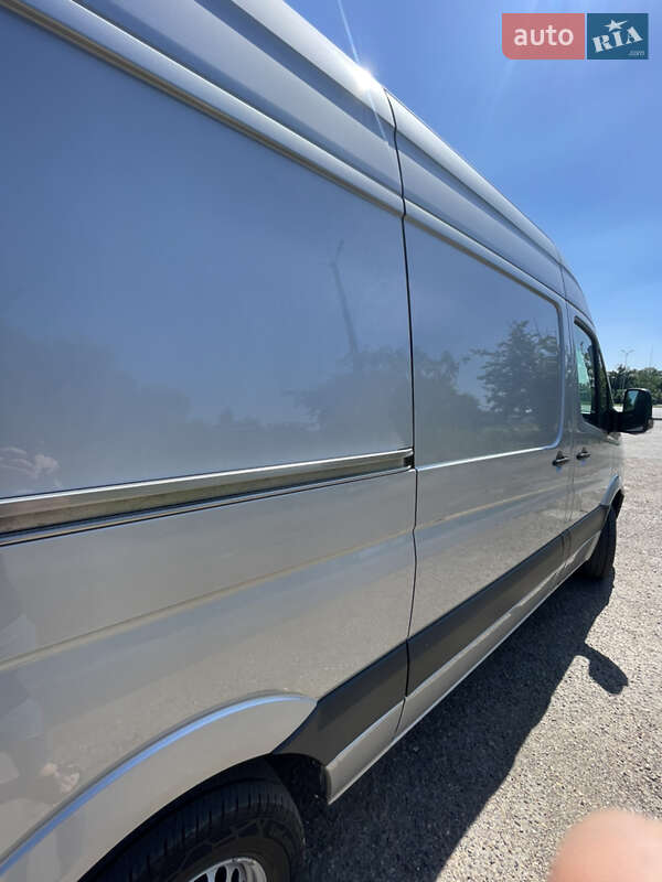Грузовой фургон Mercedes-Benz Sprinter 2012 в Черновцах