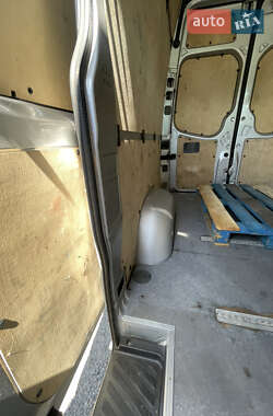 Грузовой фургон Mercedes-Benz Sprinter 2012 в 