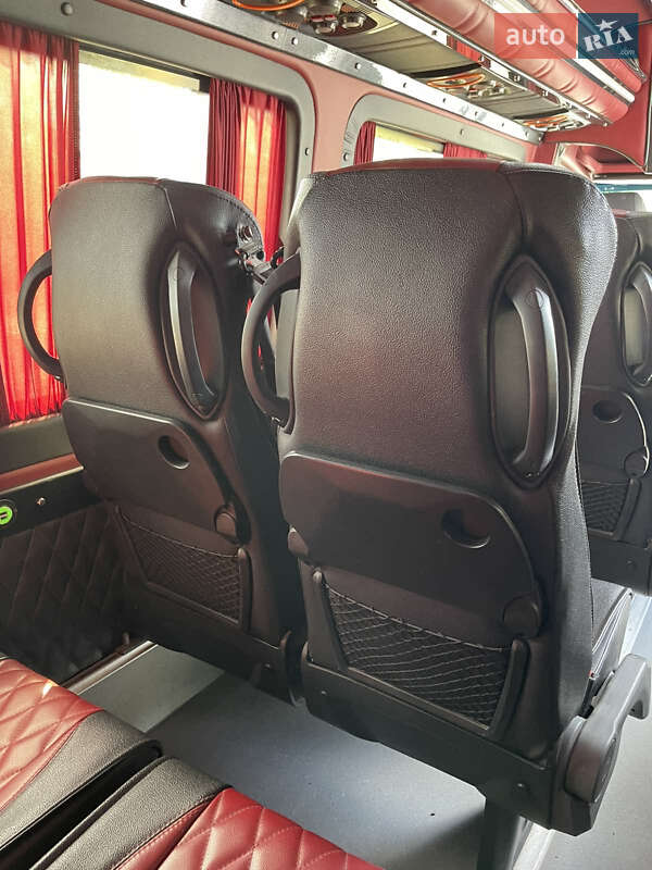 Мікроавтобус Mercedes-Benz Sprinter 2015 в Дніпрі фото 9 Мікроавтобус Mercedes-Benz Sprinter 2015 в Дніпрі