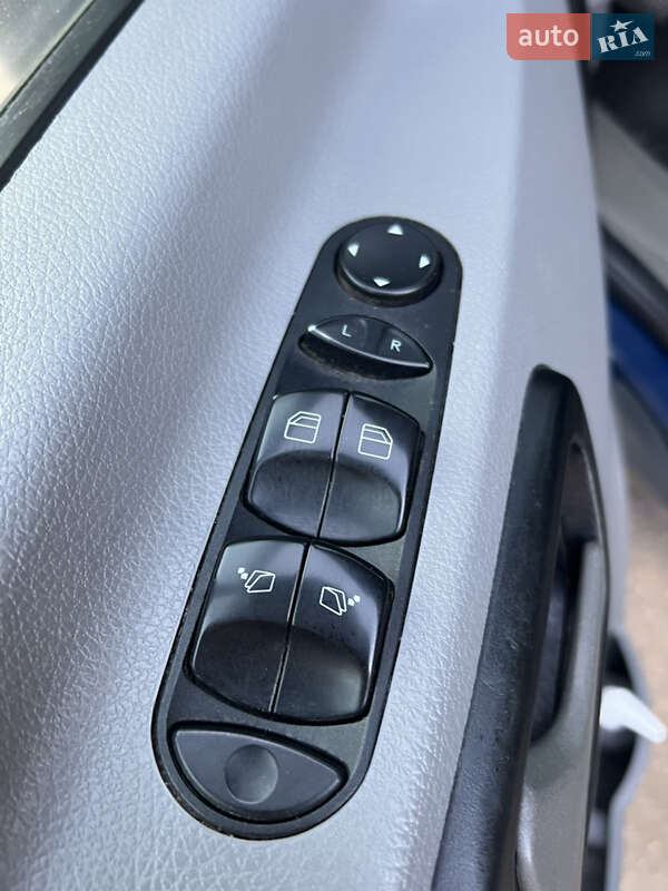 Мікроавтобус Mercedes-Benz Sprinter 2014 в Береговому