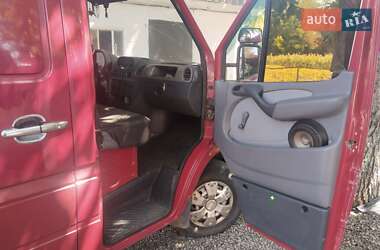 Грузовой фургон Mercedes-Benz Sprinter 2003 в 