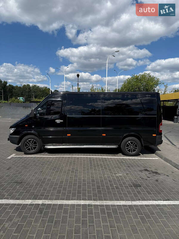 Микроавтобус Mercedes-Benz Sprinter 2003 в Днепре